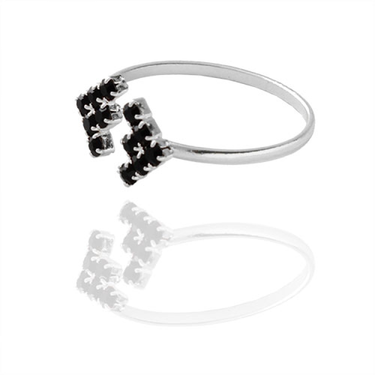 Foto 1 do Produto Anel ajustável folheado a prata com adereços triangulares em strass